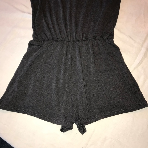 NWOT Shosho Dark Gray Jumpsuit Romper - Picture 3 of 6